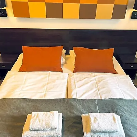 La Petite & 3* Gdansk
