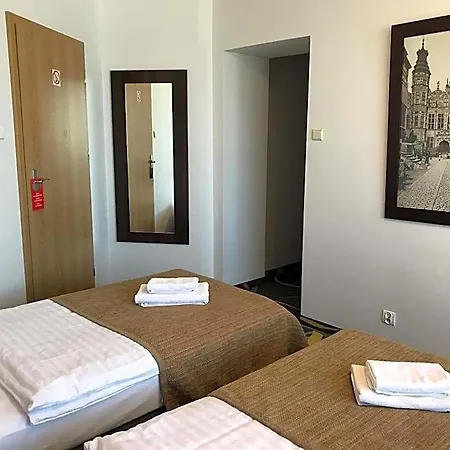 La Petite & Apartahotel 3*