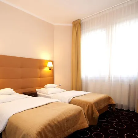 公寓式酒店 La Petite & 3*