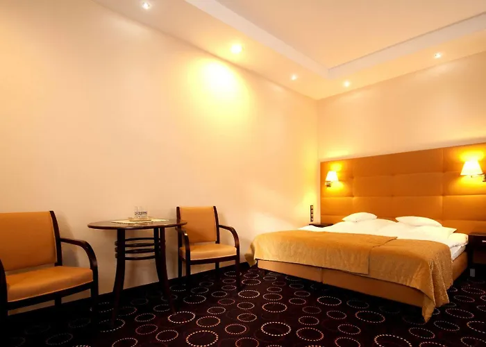 Aparthotel La Petite &