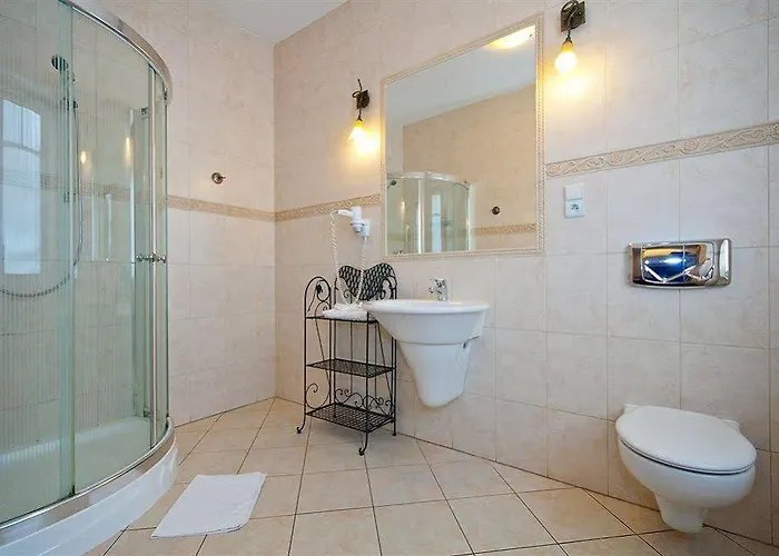 Aparthotel La Petite & 3*