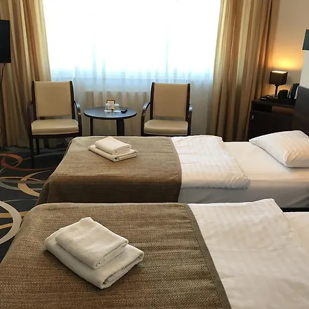 Apartmanhotel La Petite &