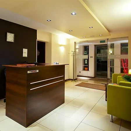 Apartmanhotel La Petite & 3*