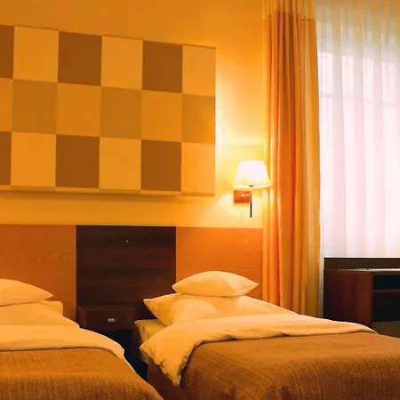 La Petite Aparthotel