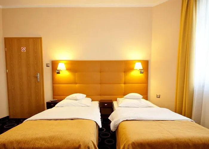 La Petite & Hotel apartamentowy 3*